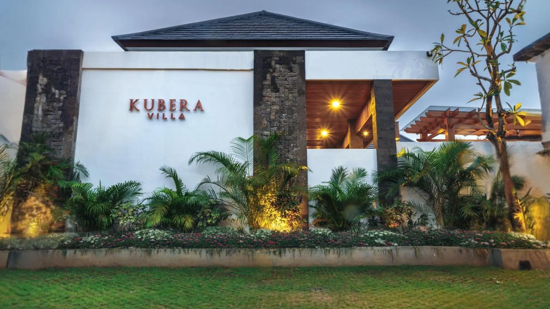 Hotel Kubera Villa Kemenuh By Prasi Ubud