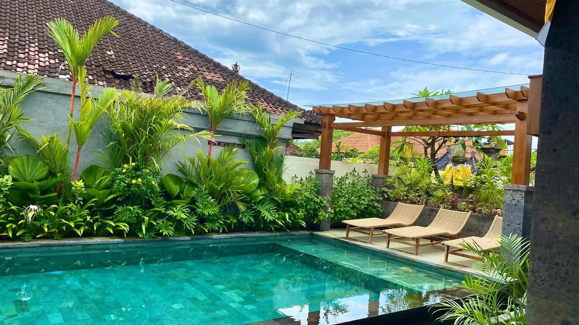 Kubera Villa Kemenuh By Prasi Ubud 0*,