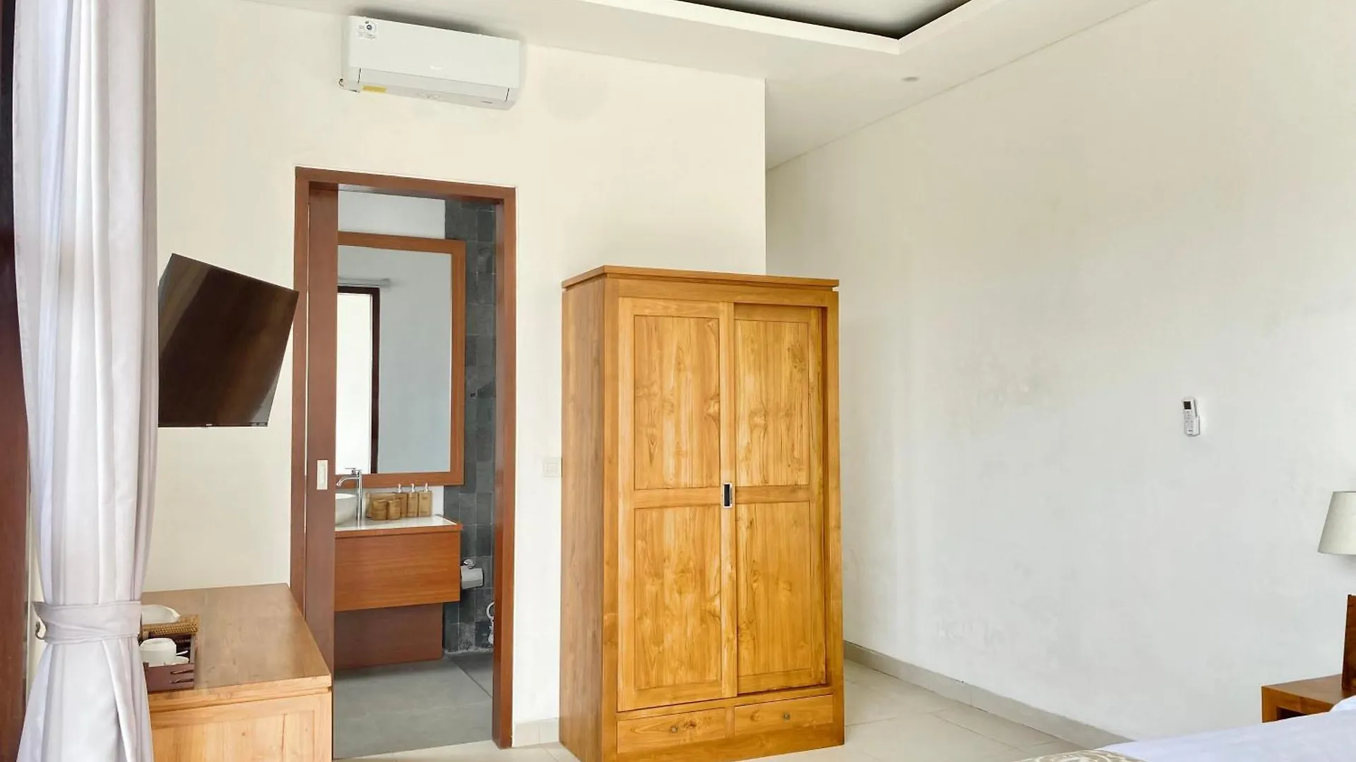 Hotel Kubera Villa Kemenuh By Prasi Ubud